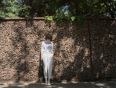 松紧带阔腿九分裤