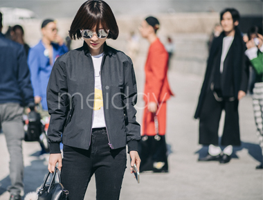 黑色飞行领夹克