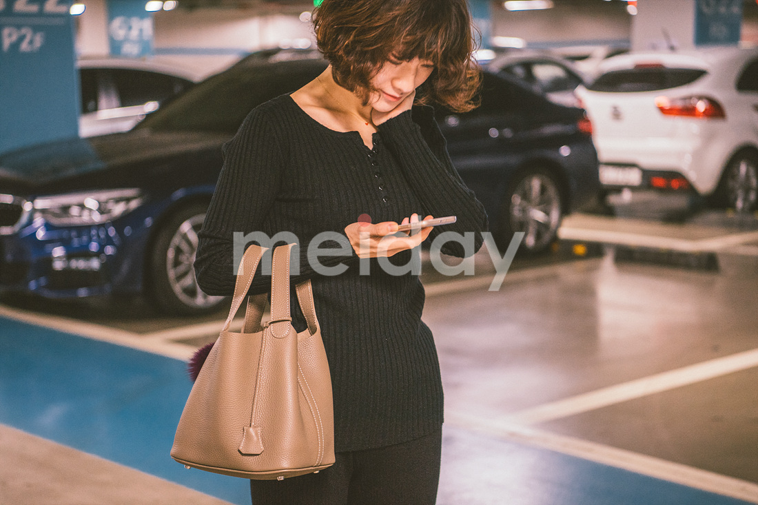 开希米螺纹打底衫