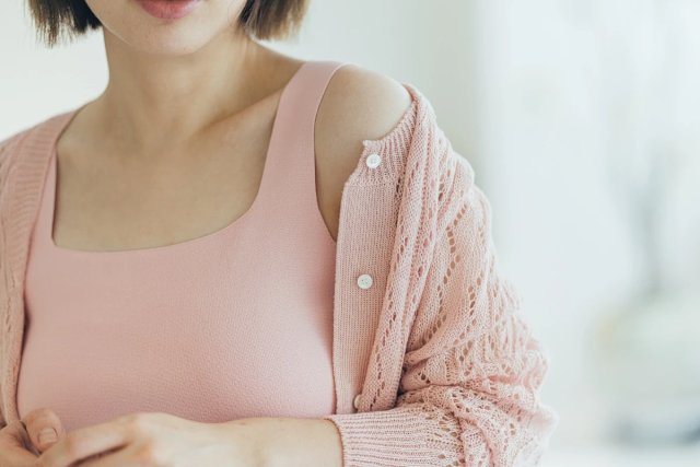 高级绢丝针织吊带背心