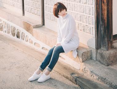 白色编织纹皮鞋